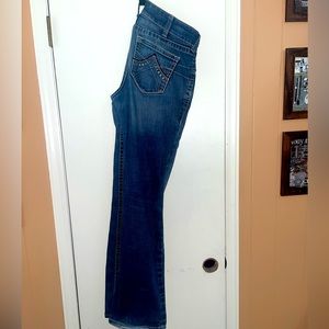 Ariat R.E.A.L. Mid Rise Stretch Original Boot Cut Jean